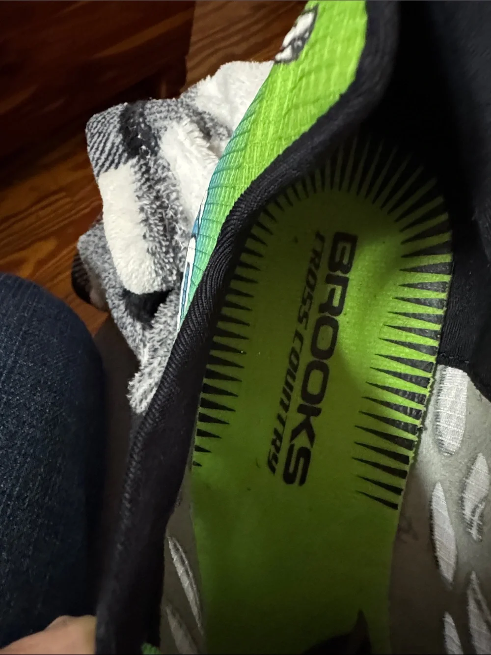 Brooks Mach Blue Green cross country Running Shoes with Neon Green Laces 11.5